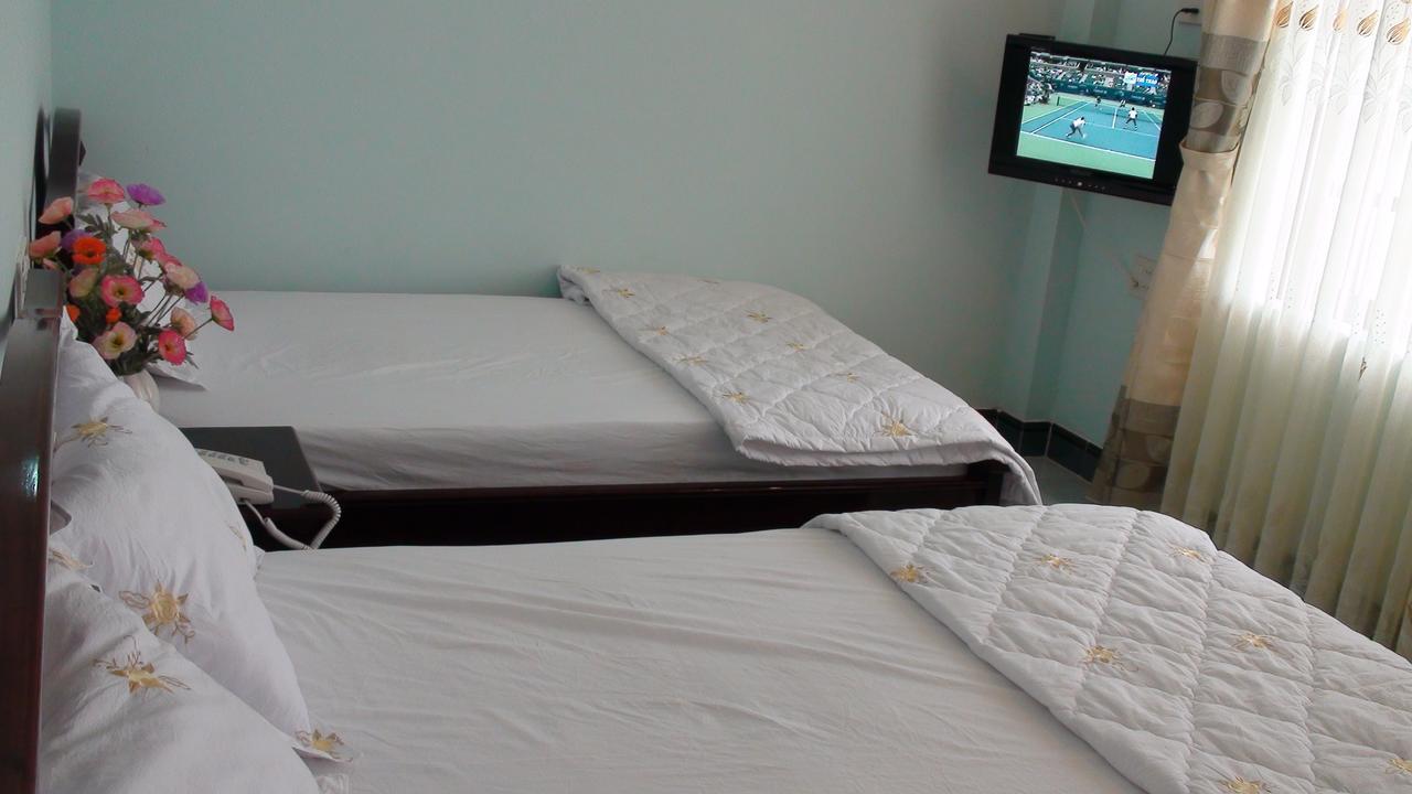 Thy Hung Hotel Tuy Hoa Bagian luar foto